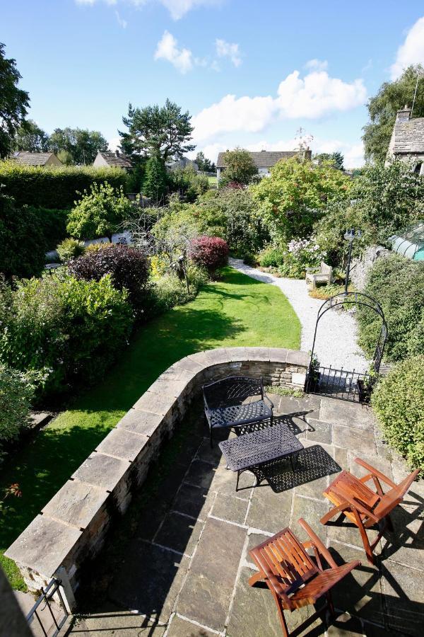 Ashfield House Hotell Grassington Eksteriør bilde The garden of the house