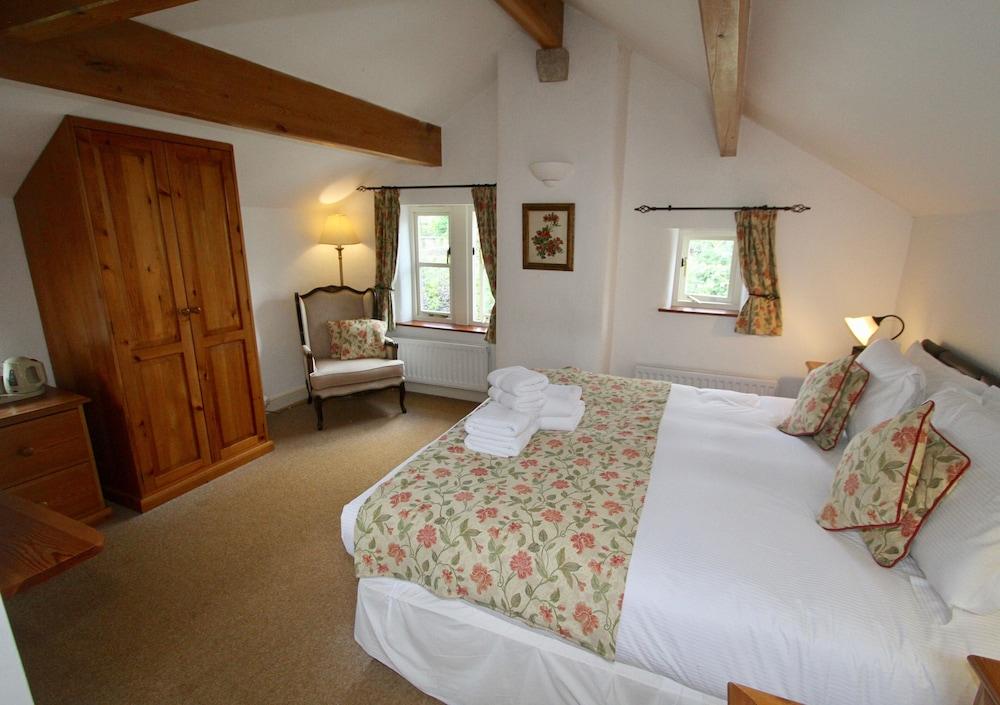 Ashfield House Hotell Grassington Eksteriør bilde The Old Vicarage, bedroom